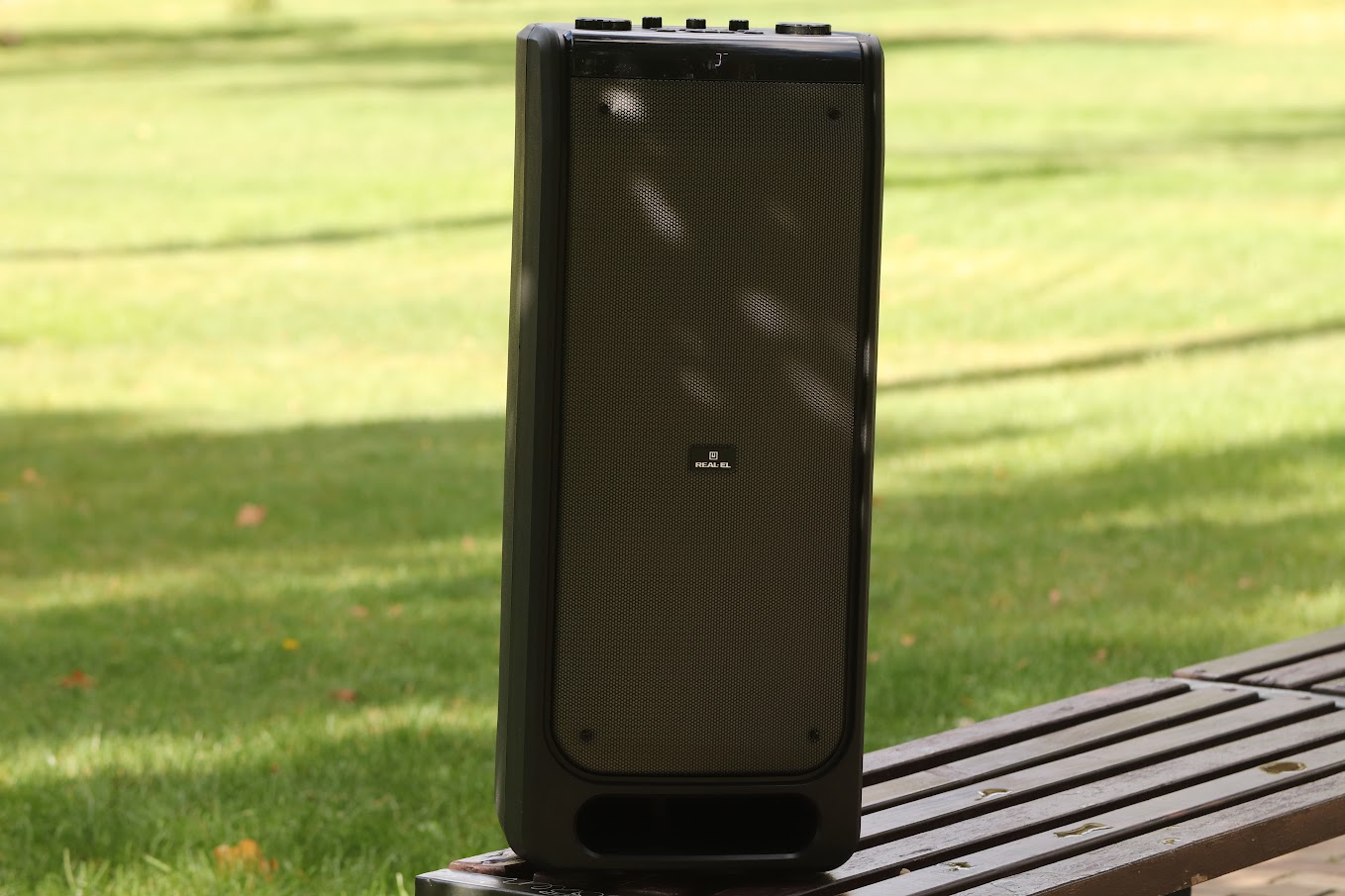 REAL-EL_X-797_portable_acoustics